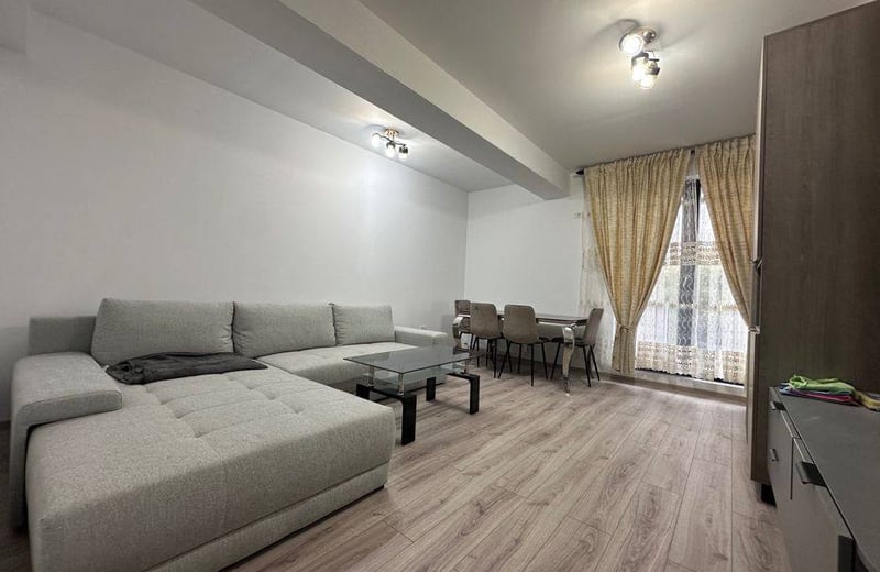 Rent of a comfortable furnished 2-room apartment, 55 m², Palazu Mare, Constanța, Romania
